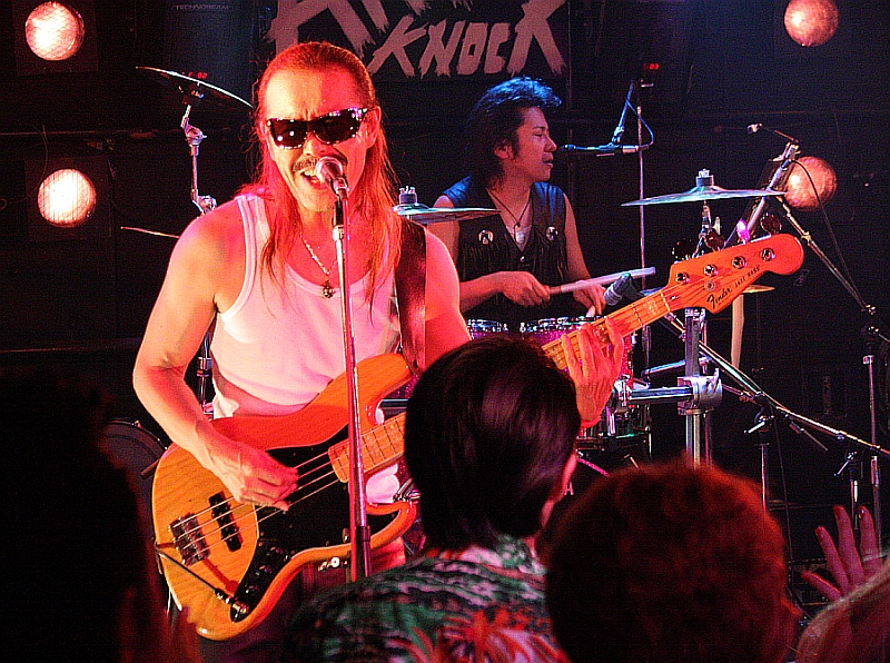 �V�h�A���`�m�b�N�i�C�[�Z�b�g�j