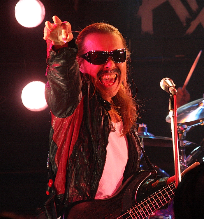 �V�h�A���`�m�b�N�i�C�[�Z�b�g�j